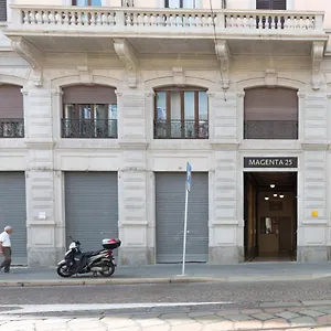 roomy-apts-in-the-heart-of-milano.it-lombardy.com/